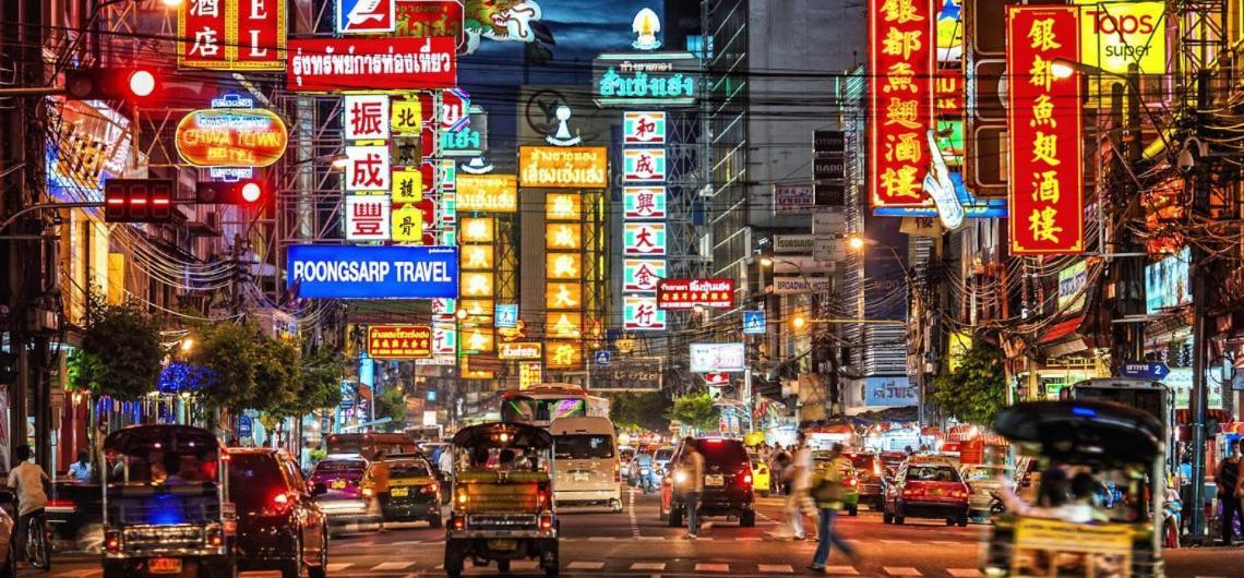Noir Cafe And Hostel Chinatown Бангкок Экстерьер фото